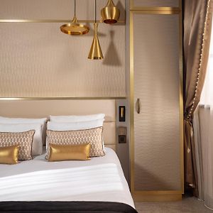 Camera con letto queen size